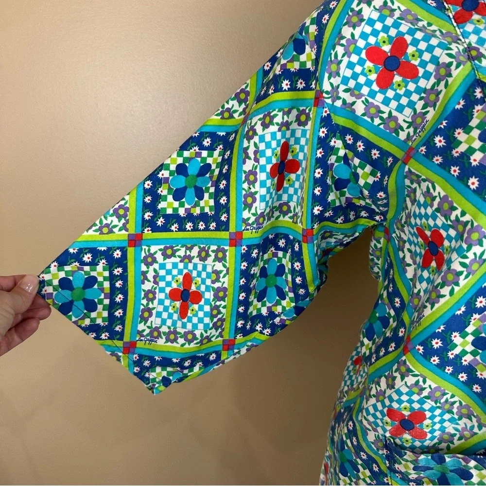 Vintage Multicolor Floral Tile Print Apron Full Coverage Small